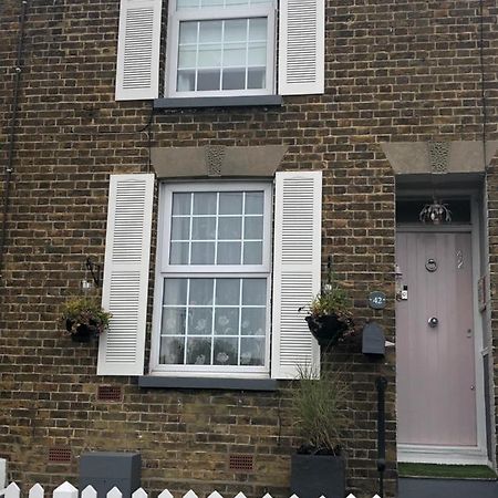 Victorian Cottage Deal Exterior photo